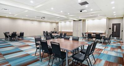 Water Tower Meeting Room with Square Tables and Chairs