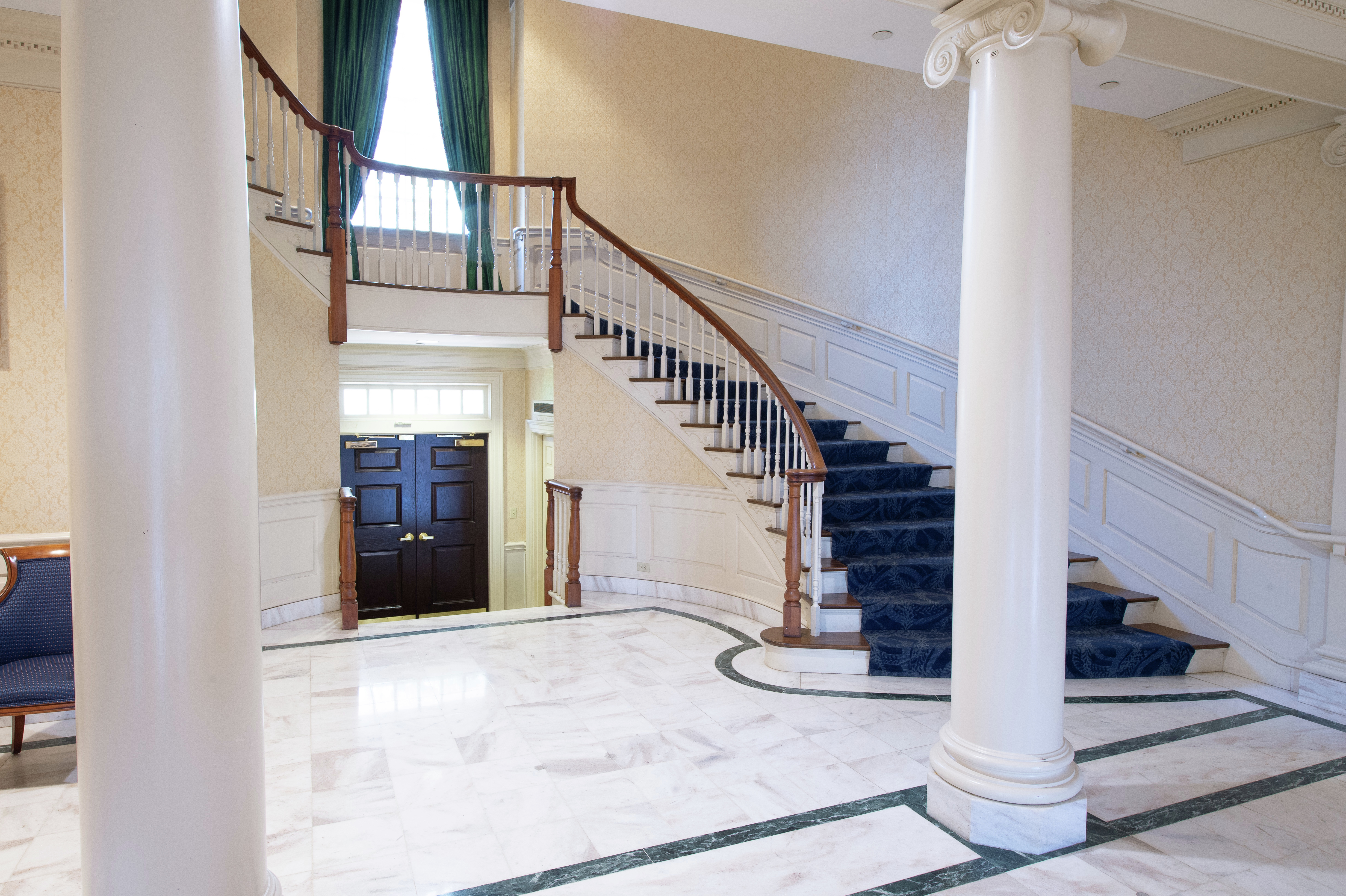Jefferson Lobby Staircase