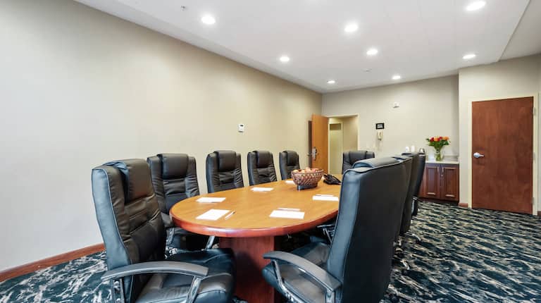 Boardroom Meeting Room with Conference Table