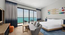 King Guest Room with Sofa HDTV and Sea View