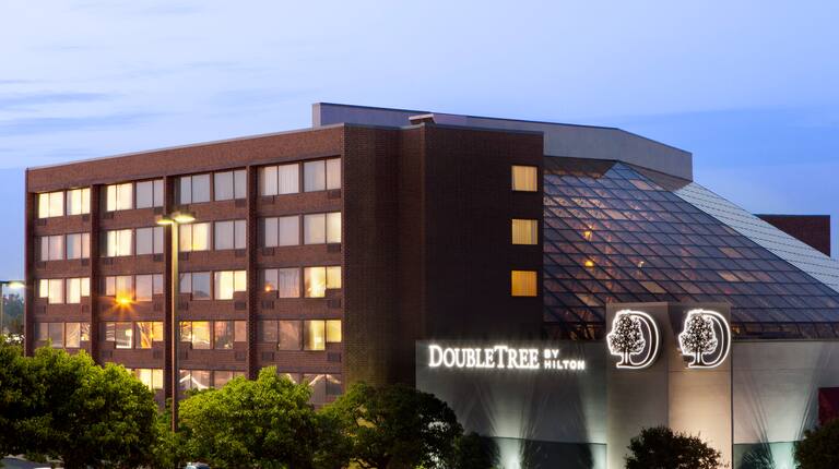 Doubletree Rochester Ny Hotel By University Of Rochester