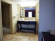 Single King Studio Suite Guestroom Bathroom Vanity