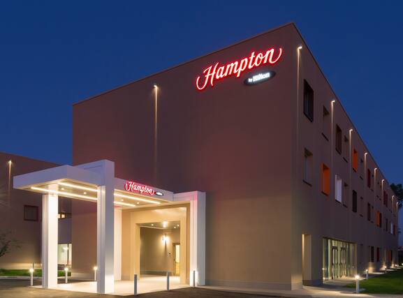 Hampton by Hilton Rome East - Image1