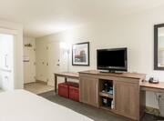 King Accessible Guestroom
