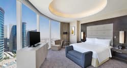 Single King Deluxe Guestroom with City View