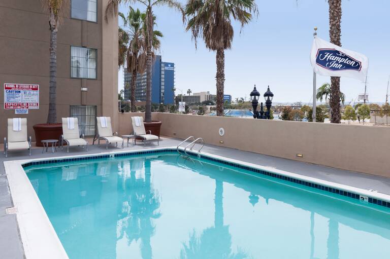 Area piscina dell'hotel