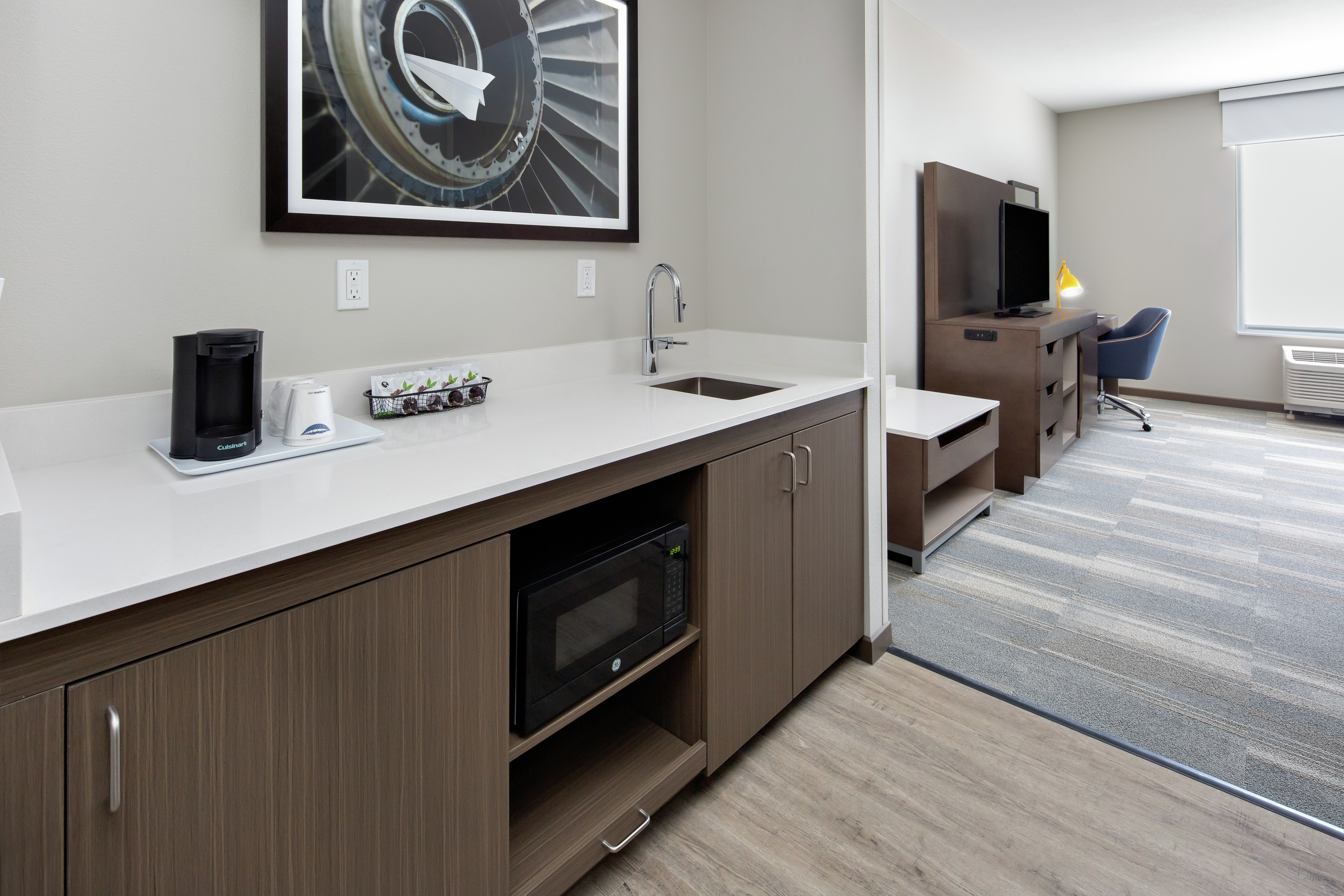 King Hearing Accessible Wet Bar Area