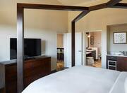 2 Bedroom Premier Suite Master