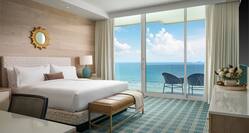 Guestroom Suite with King bed and Ocean View