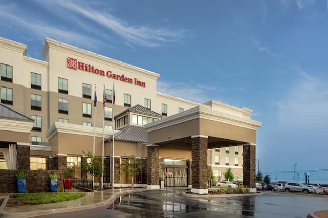 Hilton Garden Inn Hotels In Texas Usa - Find Hotels - Hilton
