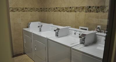 Guest Laundry Room 