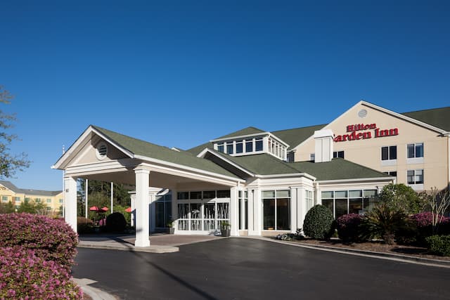 Hotel Exterior and Drive Up Entrance