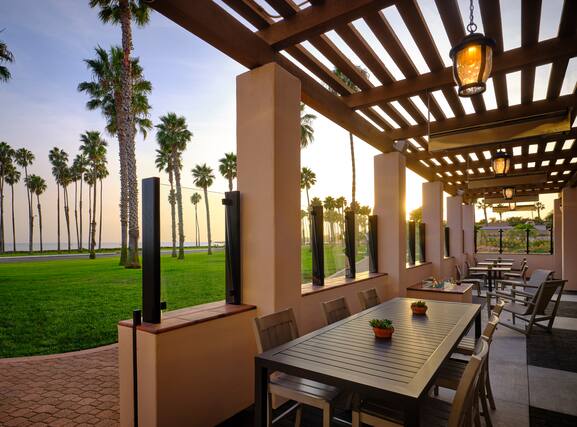 Hilton Santa Barbara Beachfront Resort - Image4