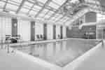 室內泳池