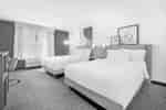 2 Queen Beds Room