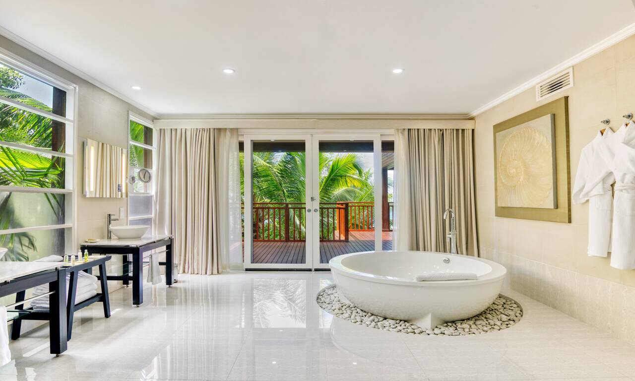 Rooms & Suites Hilton Seychelles Labriz Resort & Spa