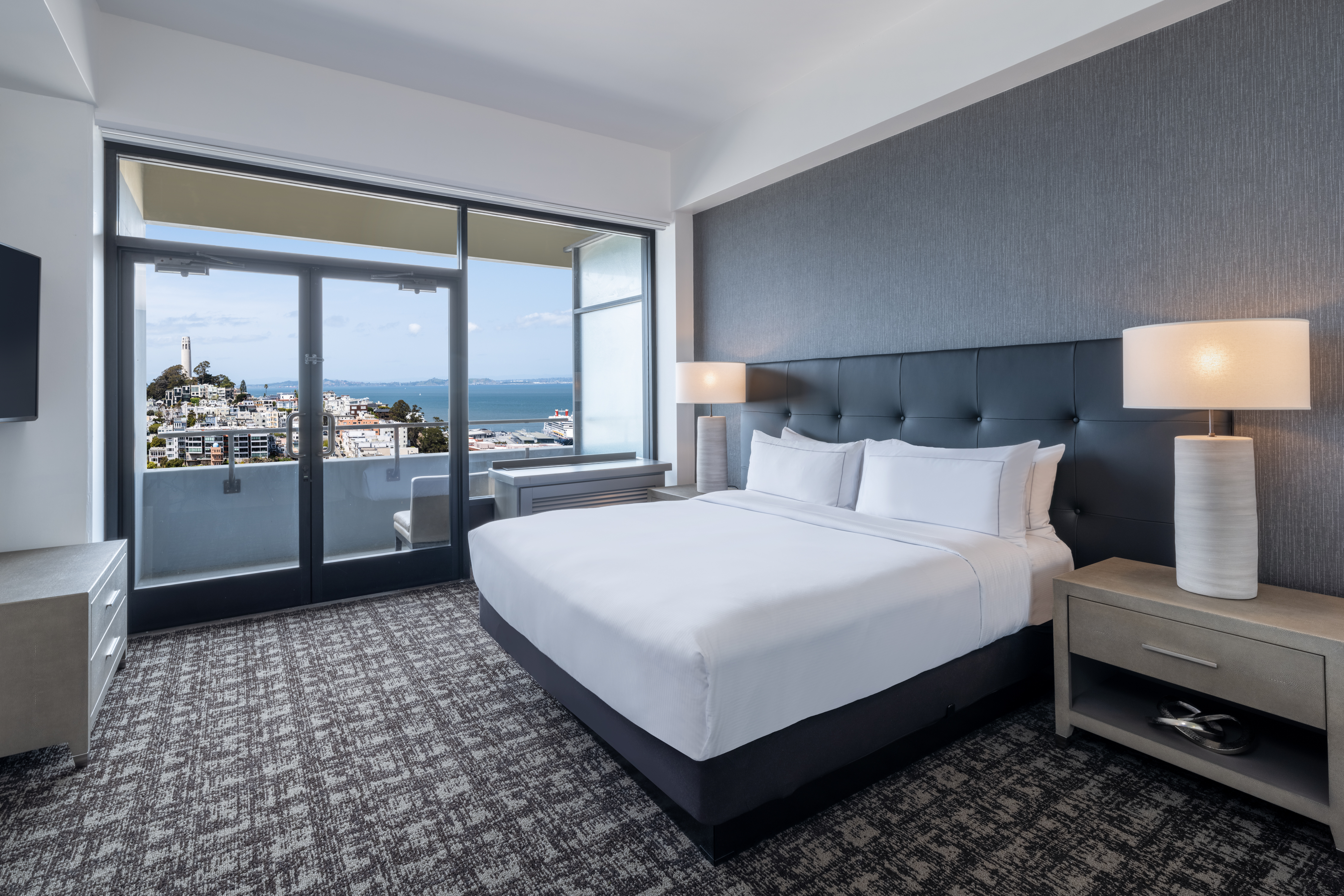 Presidential Suite Bedroom with Bay View