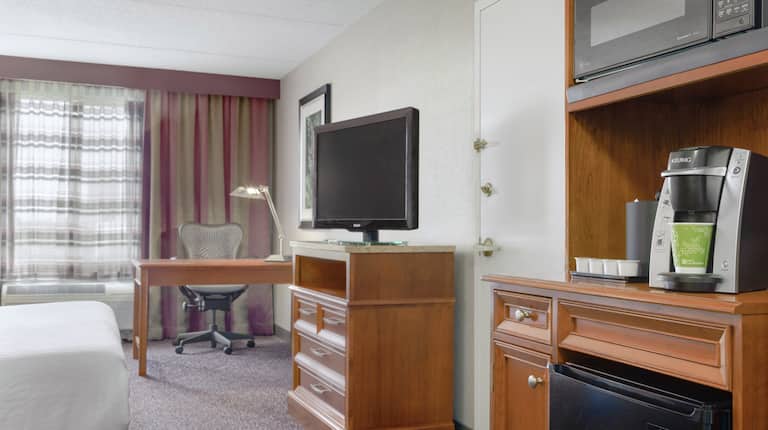 Guest Room Work Desk, Television, Wet Bar and Amenities 