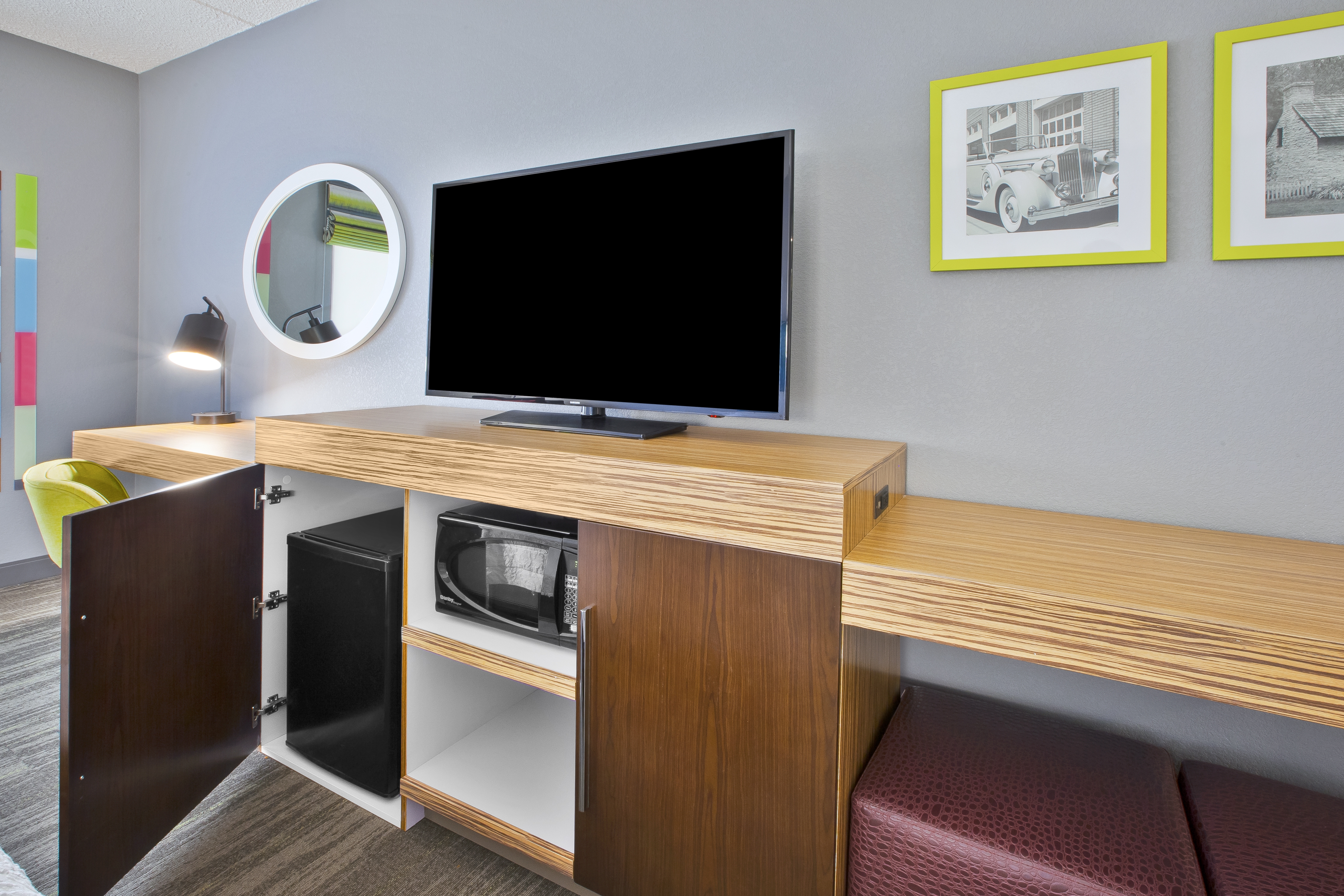 Studio Suite With Mini-Refrigerator, Microwave, Flat Screen TV, Chair, and Desk With Illuminated Lamp