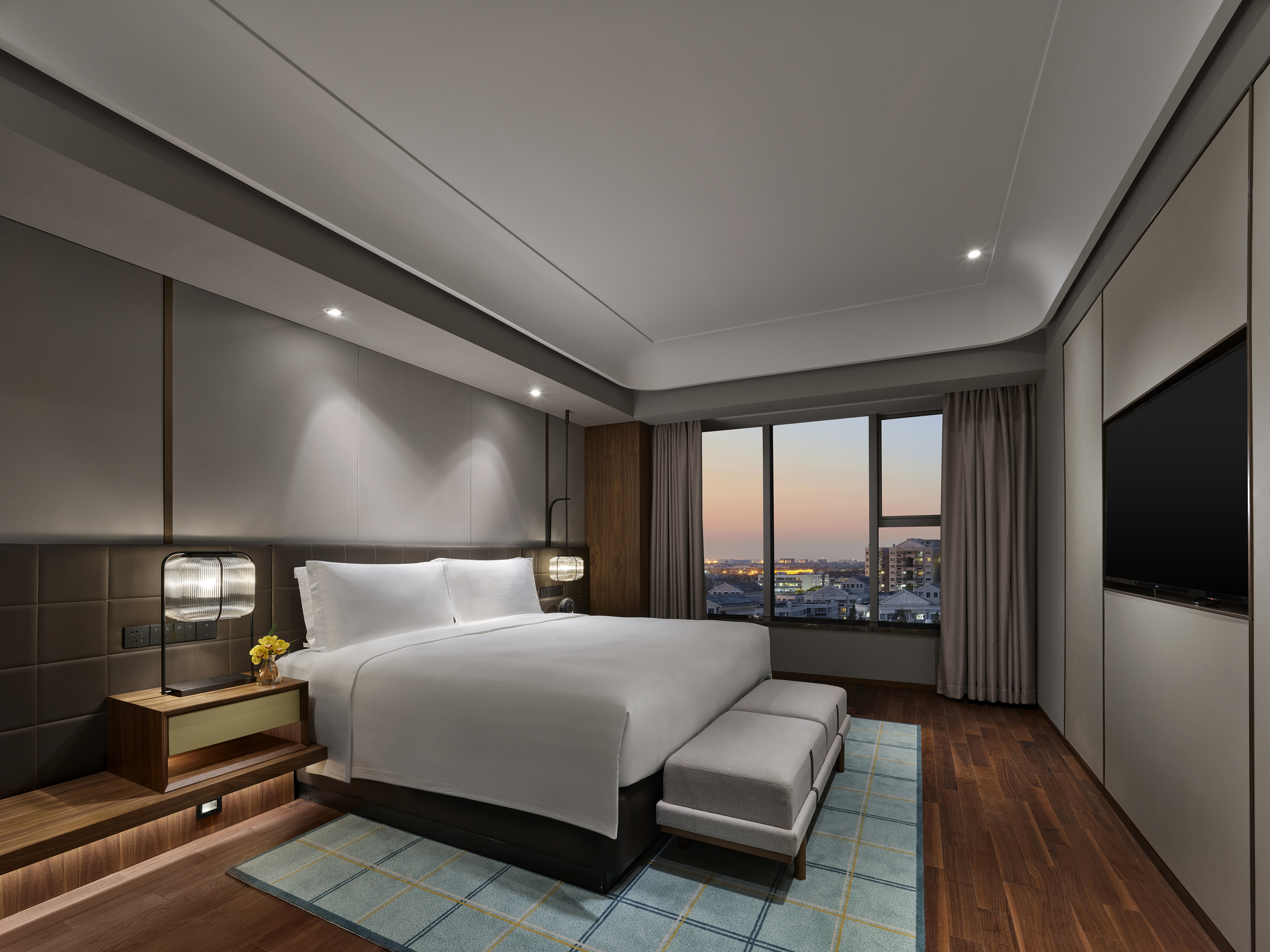 Executive Suite Bedroom with One King Bed and view