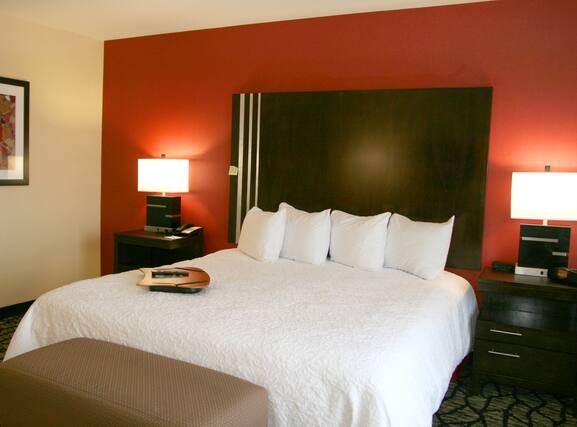 Hampton Inn and Suites Salt Lake City/University-Foothill Dr. - Image3