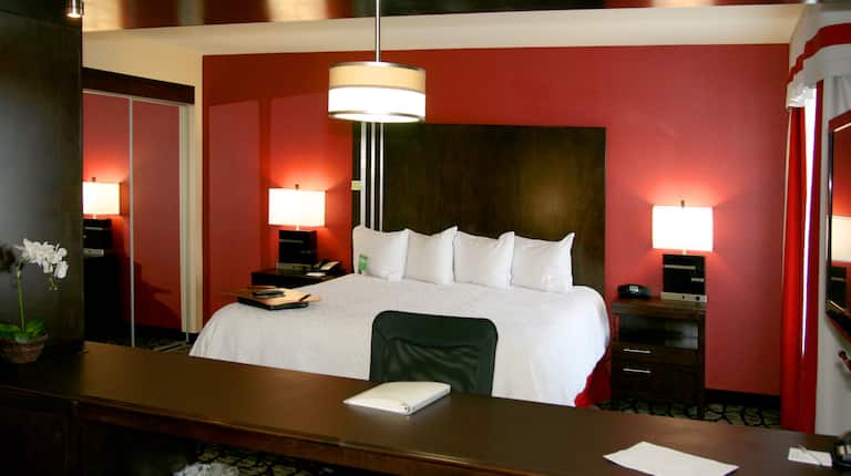 Accessible King Bedroom