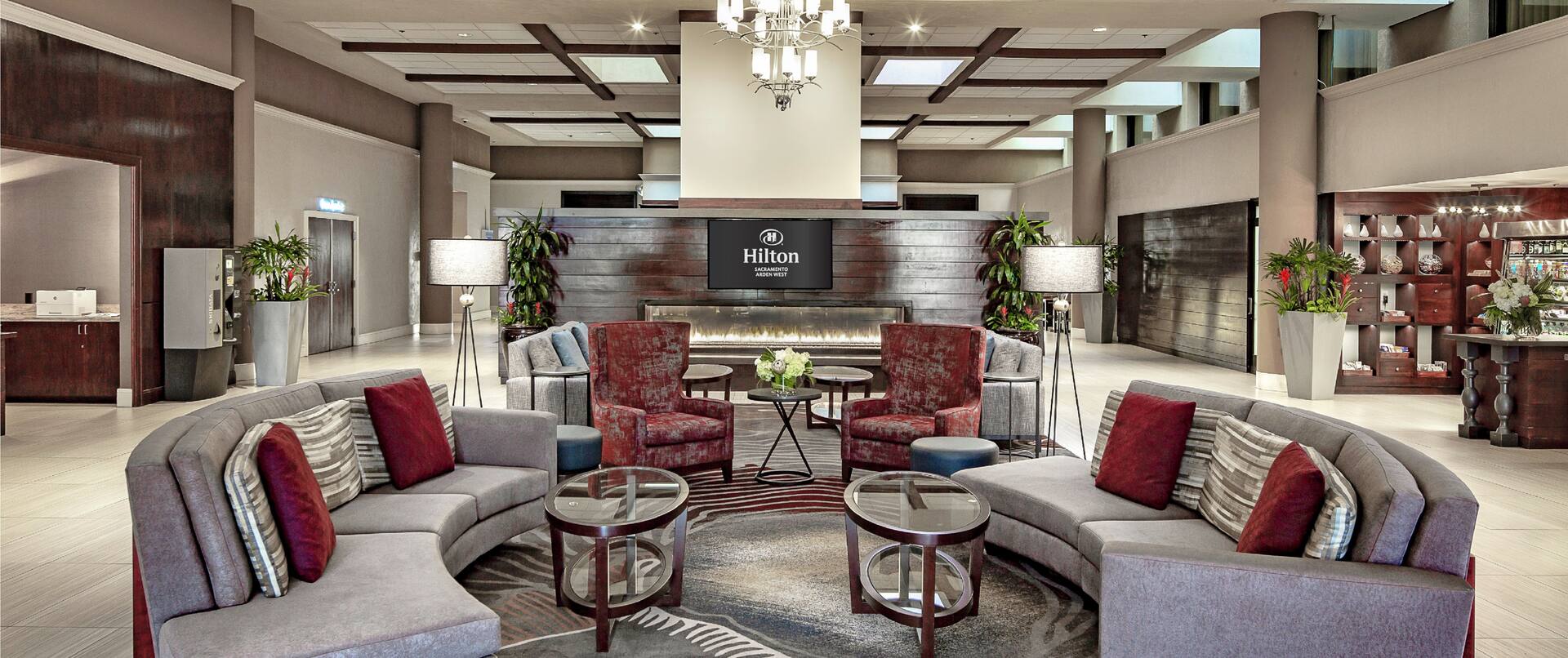 Hilton  Sacramento Hotel Lobby