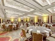 DoubleTree Hotel Ballroom with Round Tables and Chairs
