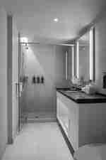 客室バスルームのシャワー