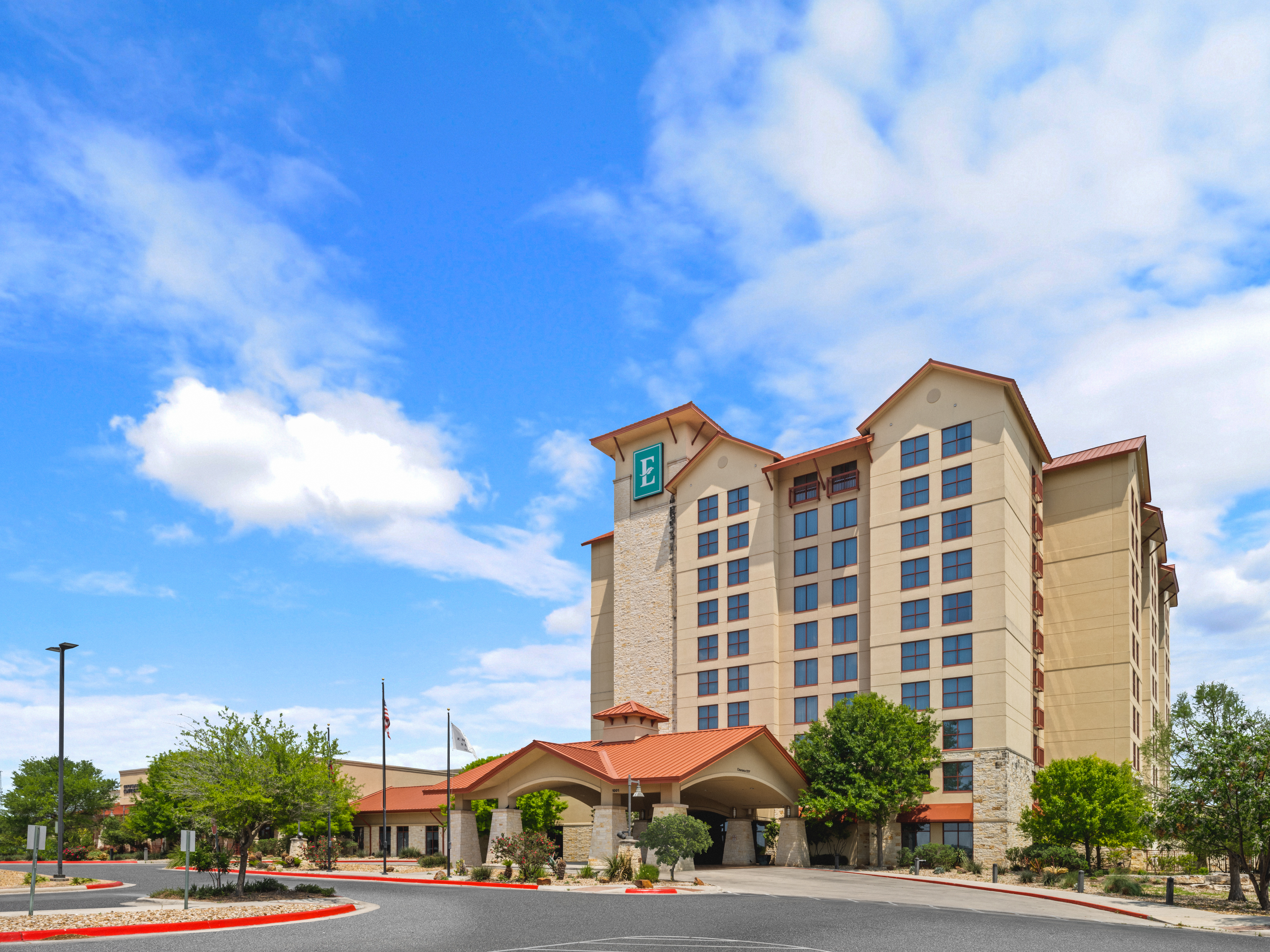 View of Embassy Suites Hotel Exterior