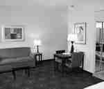 開放式套房的沙發床