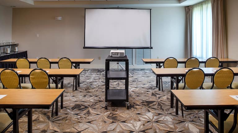 Meeting Room with Screen Projector 