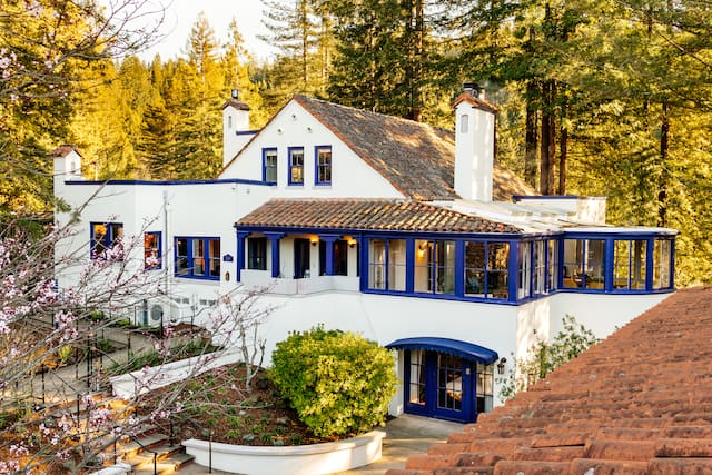 The Stavrand 酒店外观