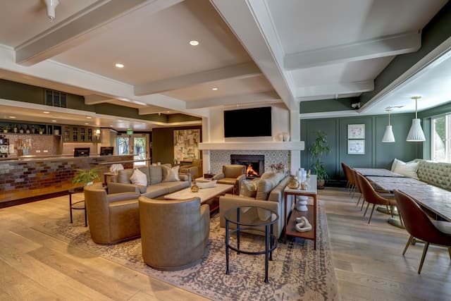 Lobby Seating Area with Fireplace