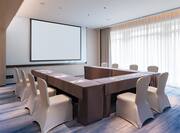 Meeting room in U-shape layout