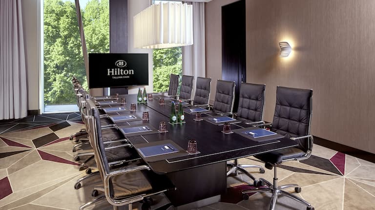 Monte Carlo Boardroom