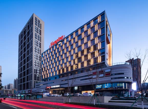 Hampton by Hilton Jinan Olympic Sports Center - Image1