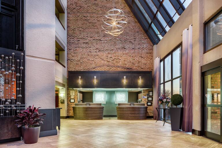 DoubleTree Lobby mit Empfang
