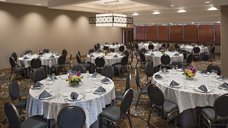 Willow Banquet Room  