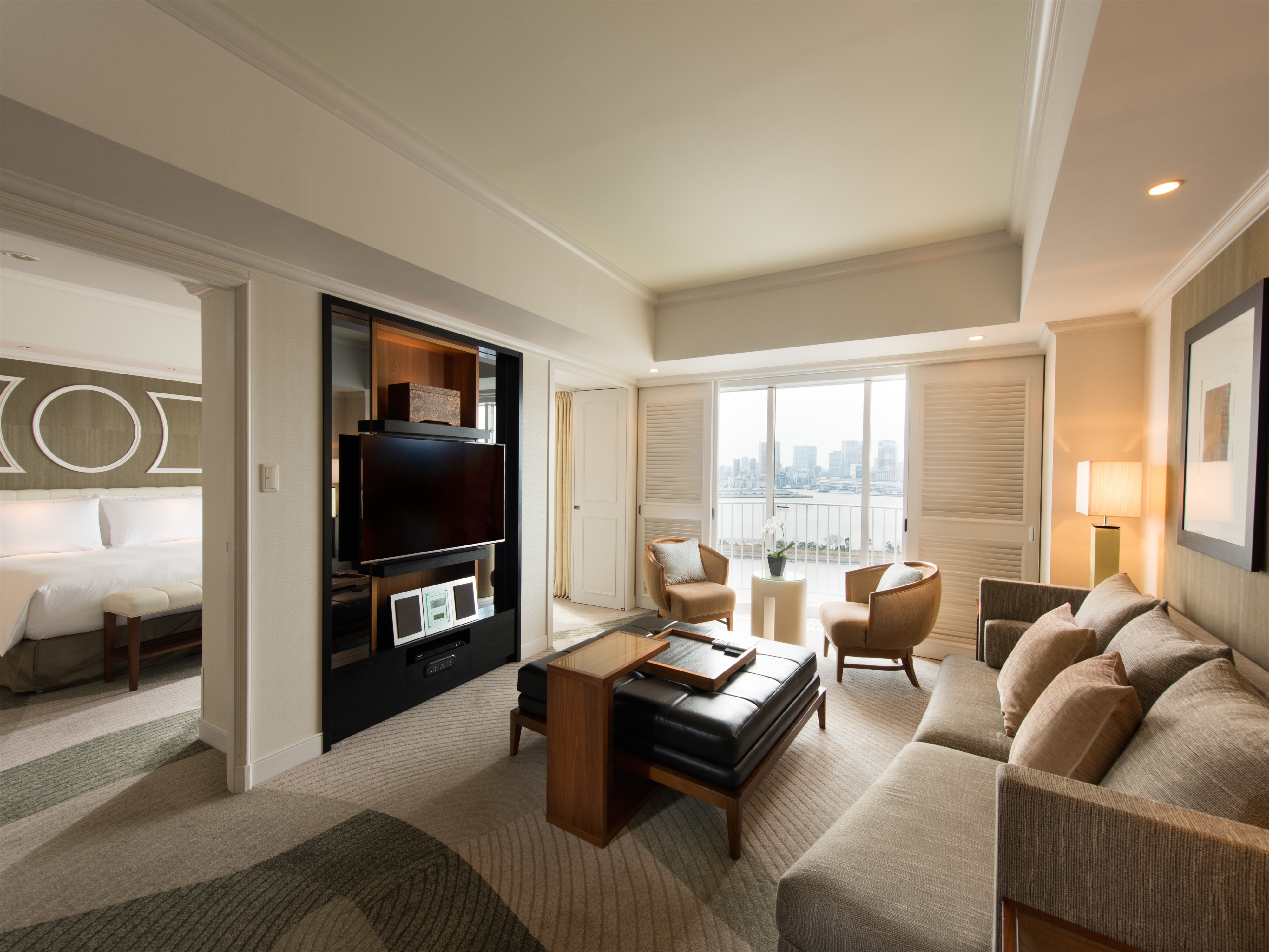 Suite with Living Room, Lounge Area, Room Technology, and Outside View