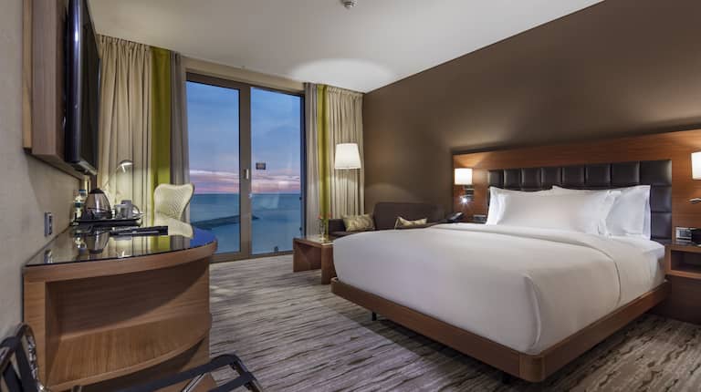 King Deluxe Room with Sea View