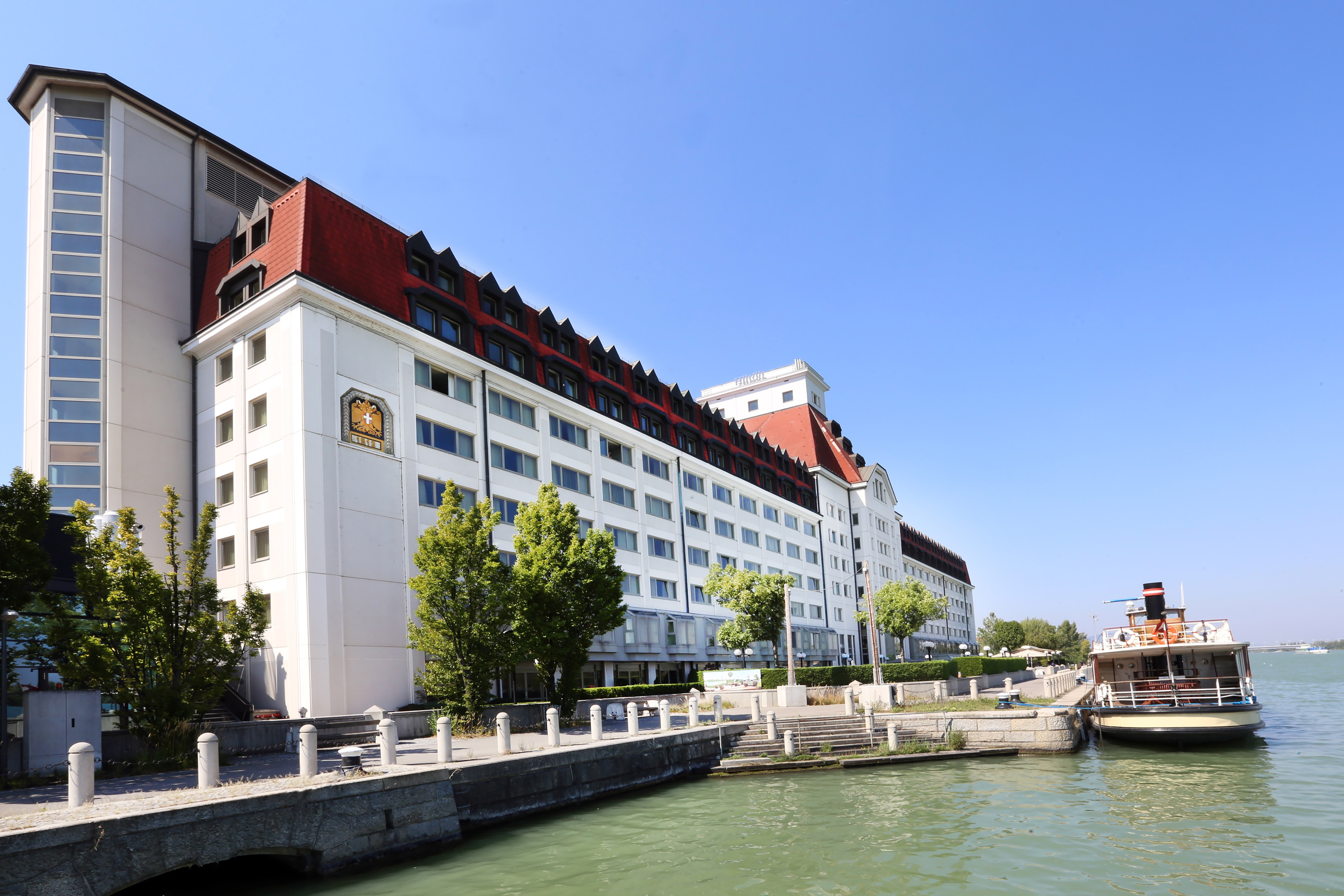 Hotel Exterior with Front Water View