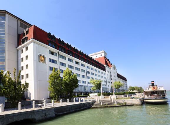 Hilton Vienna Danube Waterfront - Image1
