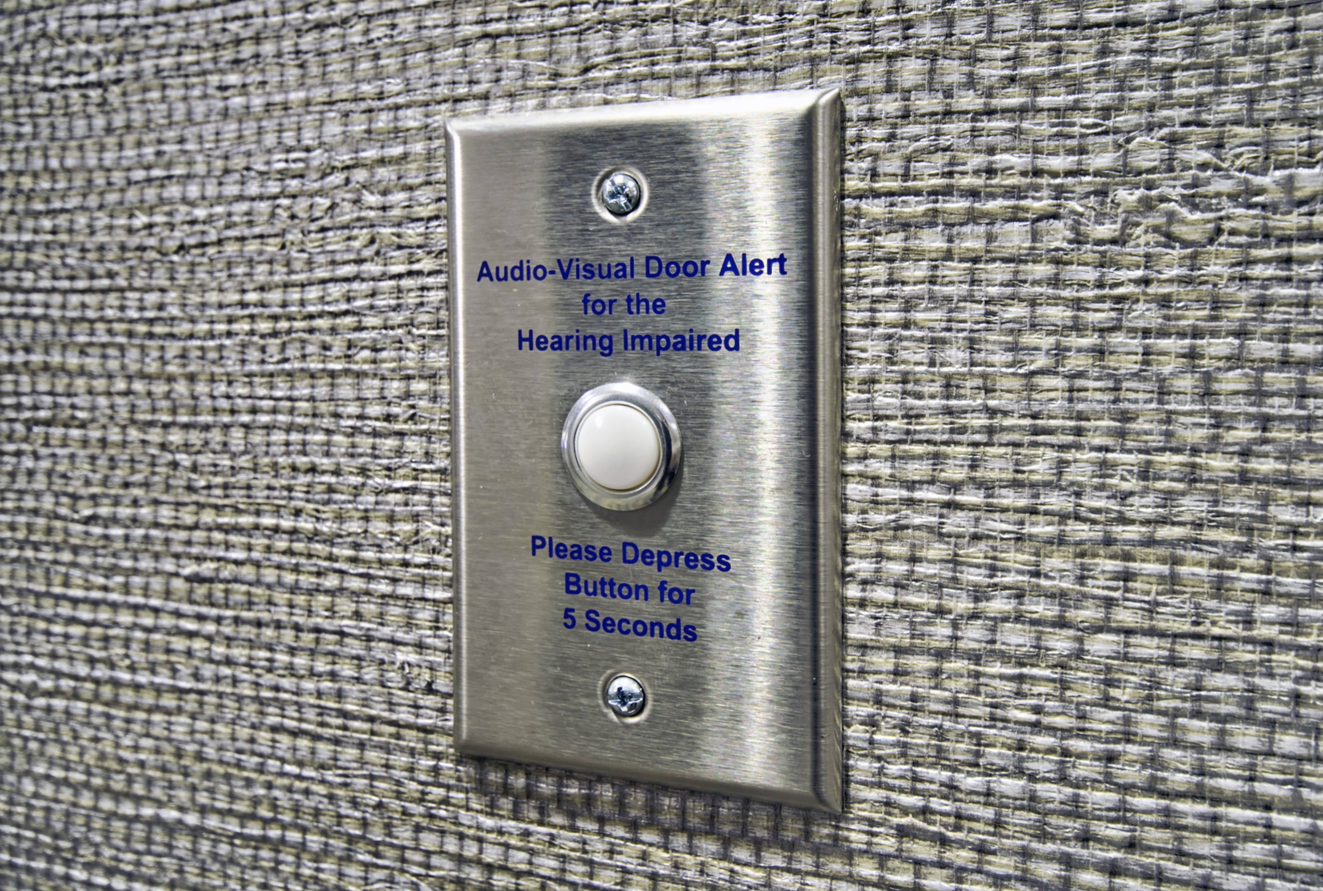 Guestroom Hearing Impaired Door Bell
