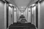 酒店走廊与客房