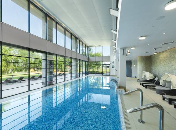 DoubleTree by Hilton Hotel and Conference Centre Warsaw - Image4