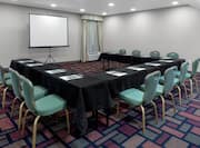 Colonia Meeting Room