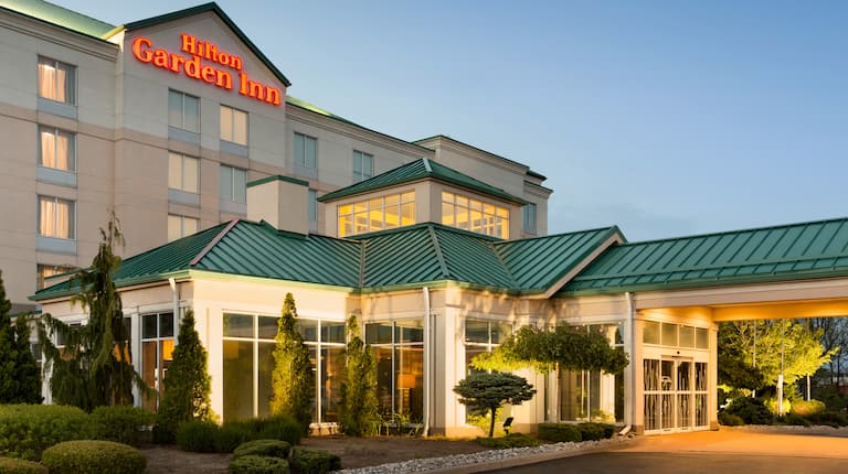Hilton Garden Inn Niagara On The Lake Hotel