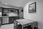 Suite Kitchenette 