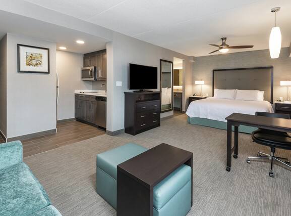 Homewood Suites by Hilton Ottawa Airport - Image3